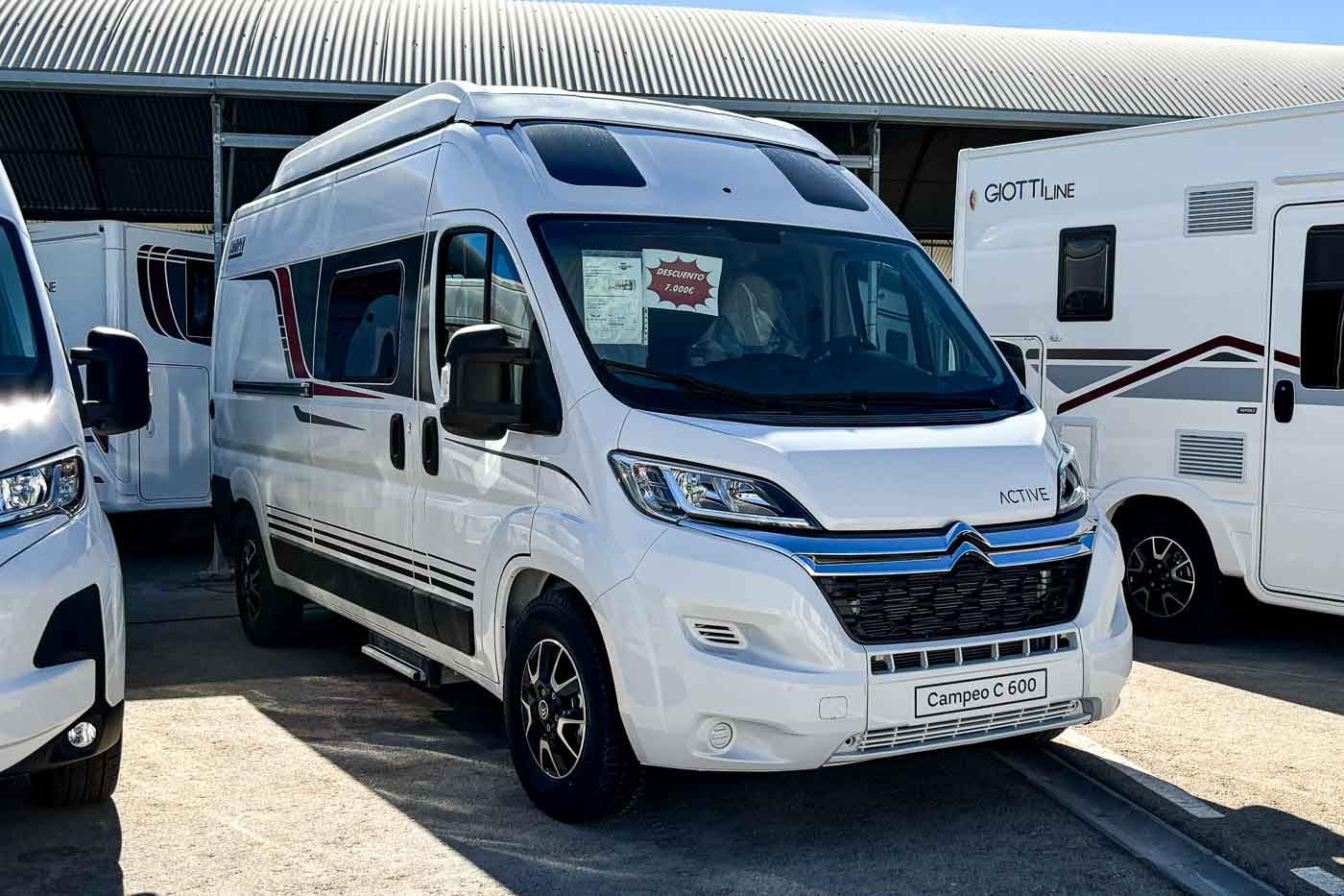 Camper Burstner Campeo C 600 con techo en Málaga